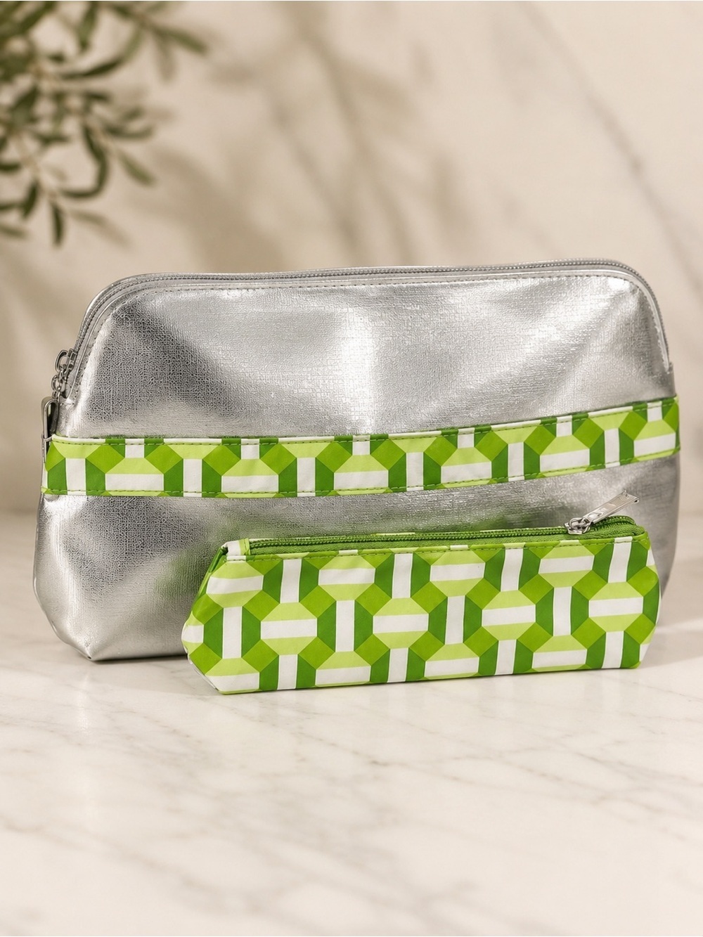 Clinique 2 Pc Cosmetic Bag Set Silver Green Geometric Makeup Pouch NWT